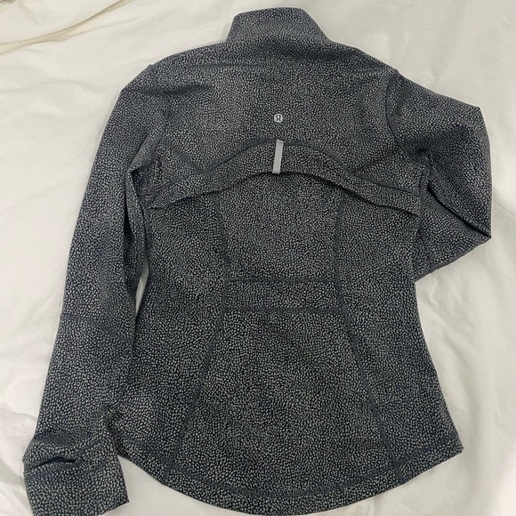 Lululemon Define Jacket size 6 - Picture 4 of 8